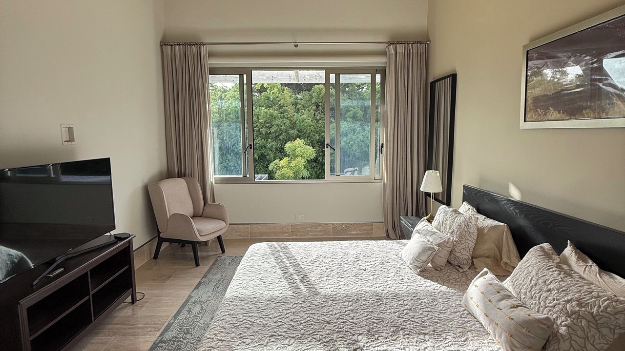 Photo of Bedroom in Los Altos