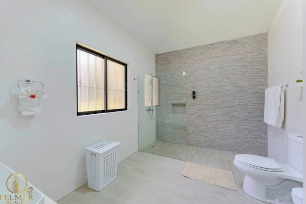 Photo of Bathroom in La Esplanada