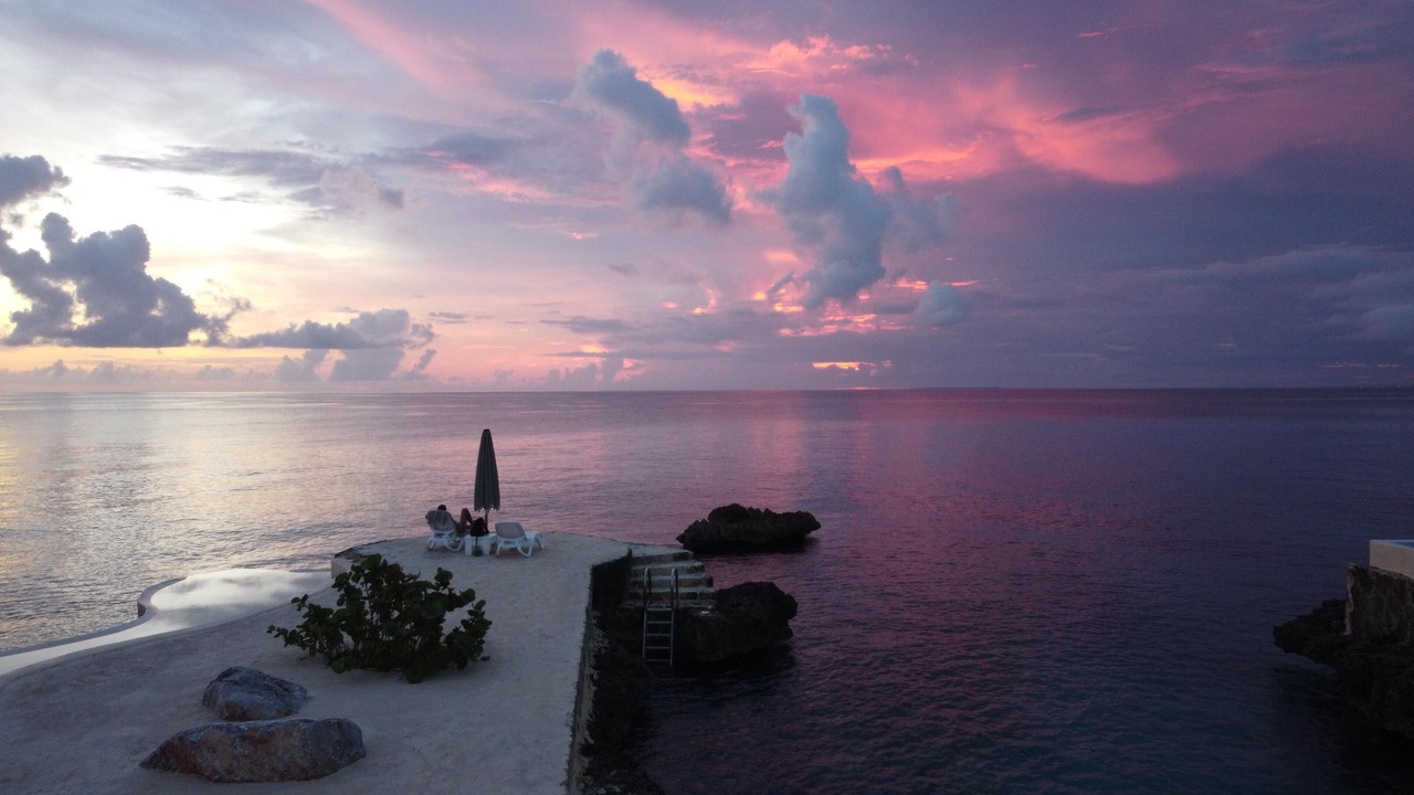 Photo of Others in Dominicus