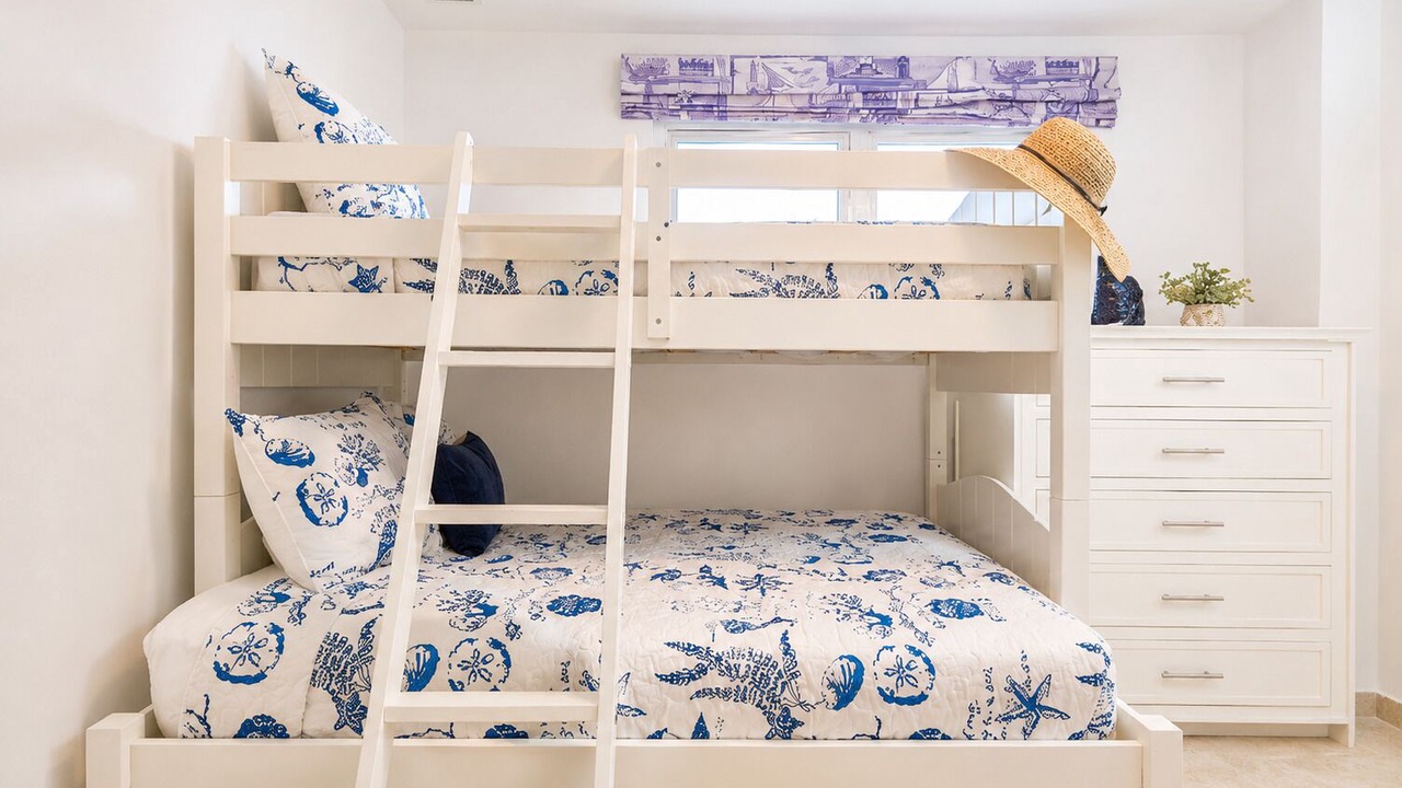 Photo of Bedroom in Villas Del Mar