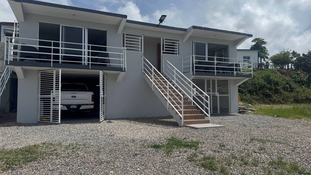 Photo of Outdoor in Abreu
