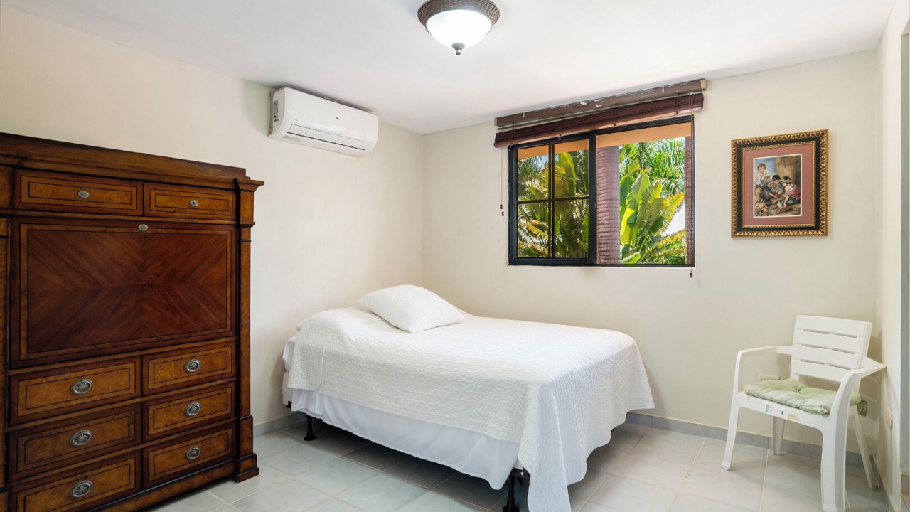 Photo of Bedroom in Playa Chiquita
