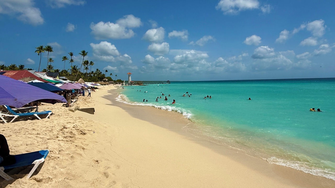 Photo of Others in Dominicus