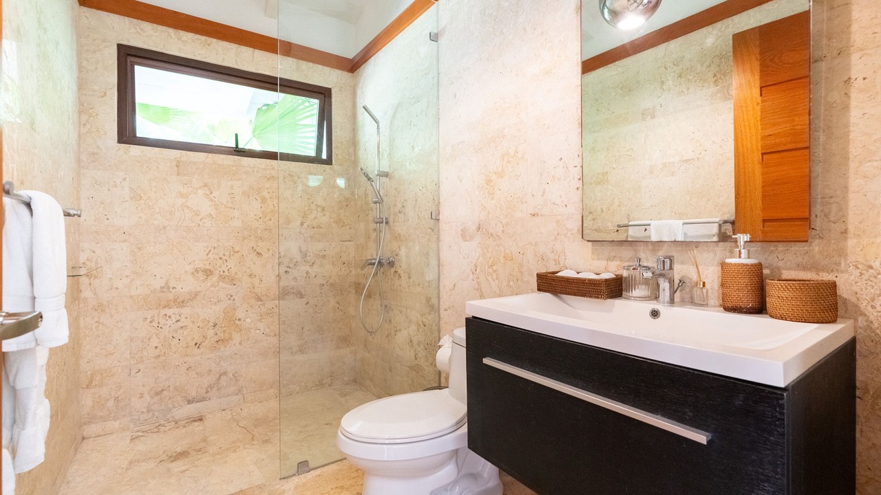 Photo of Bathroom in Los Lagos
