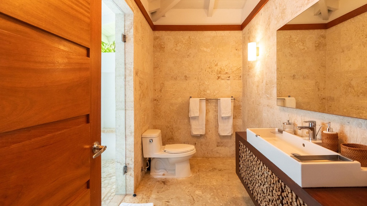Photo of Bathroom in Los Lagos