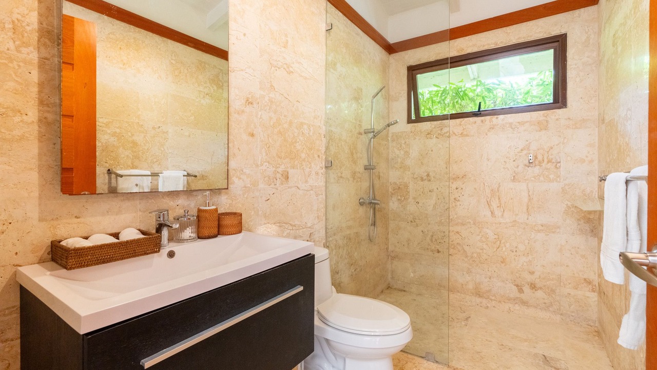 Photo of Bathroom in Los Lagos