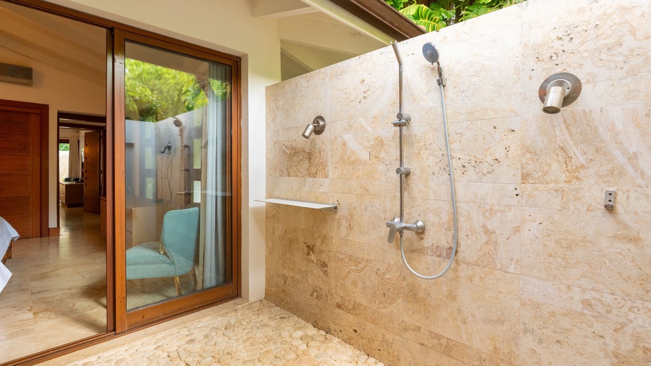 Photo of Bathroom in Los Lagos
