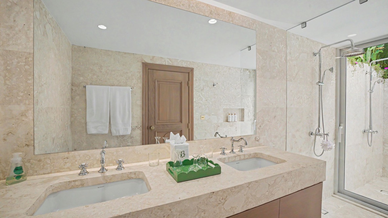 Photo of Bathroom in Los Lagos