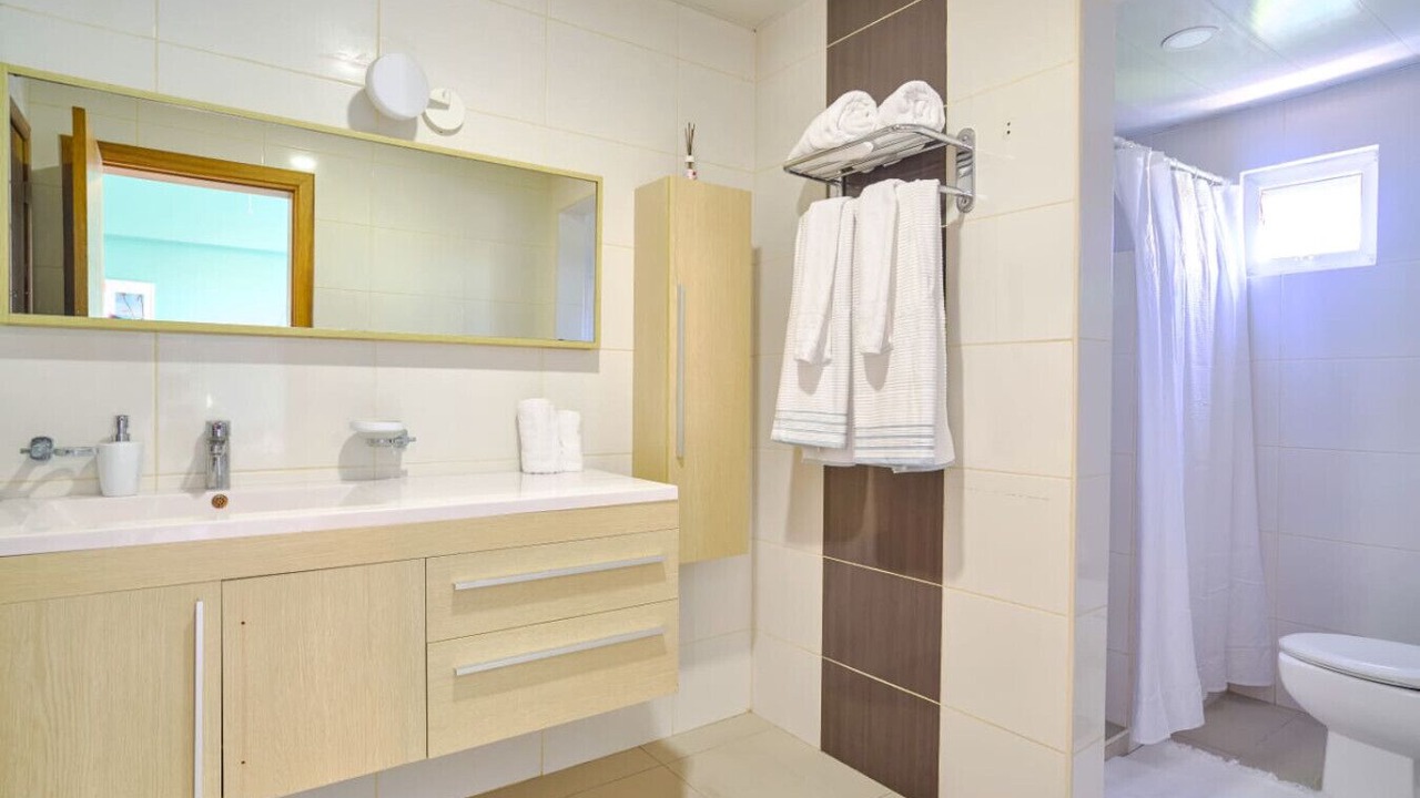 Photo of Bathroom in Villas Del Mar