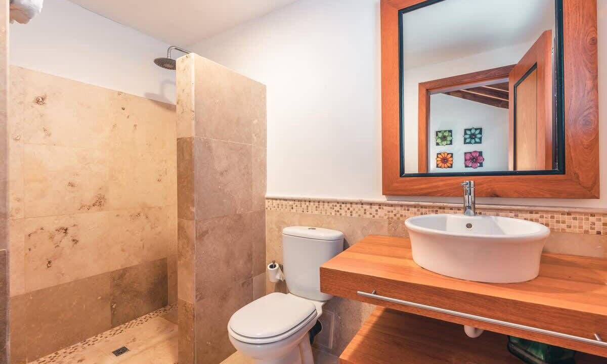 Photo of Bathroom in Sanchez