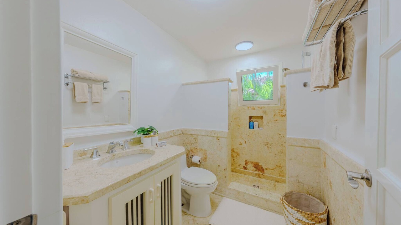 Photo of Bathroom in Altos de la Marina