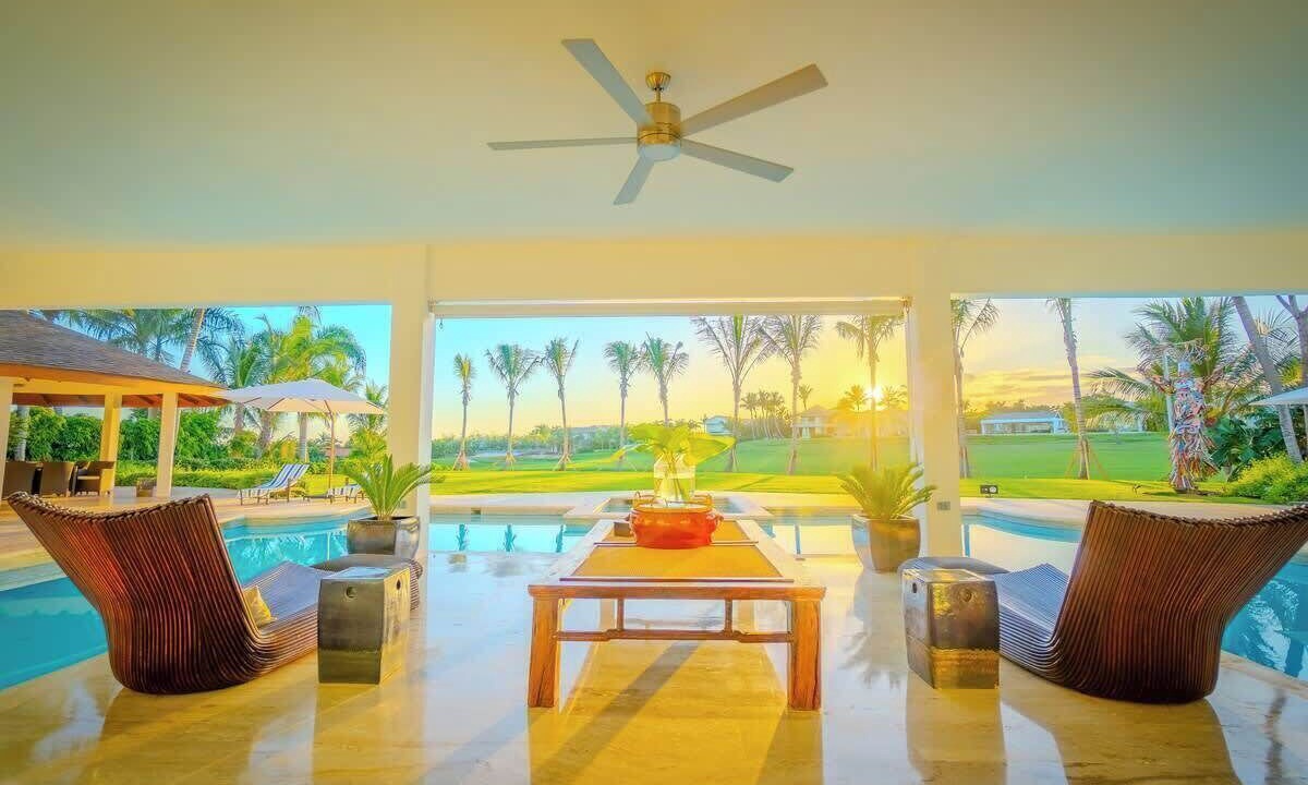 Photo of Outdoor in Las Lomas