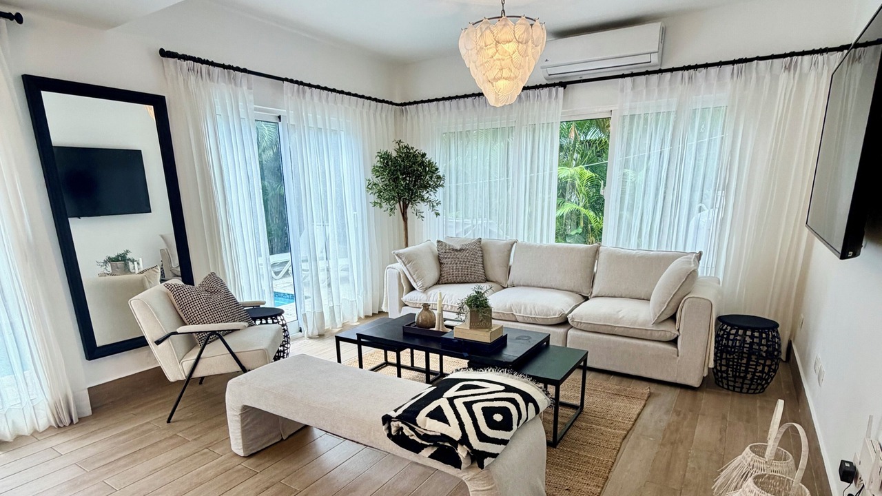 Photo of Livingroom in Villas Del Mar