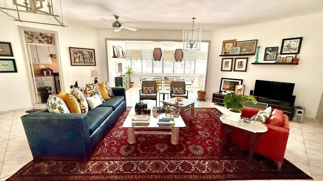Photo of Livingroom in Bella Vista