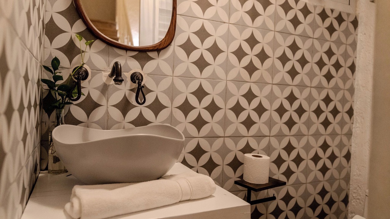 Photo of Bathroom in Los Altos