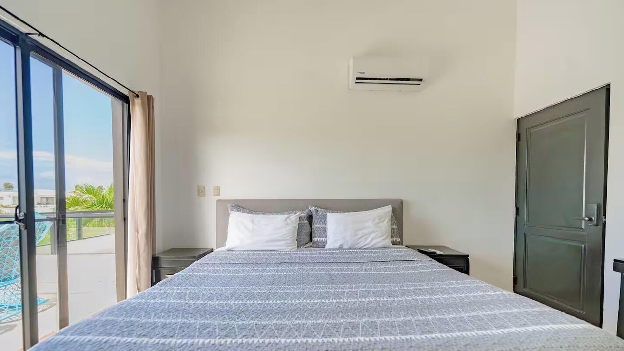 Photo of Bedroom in Playa Chiquita