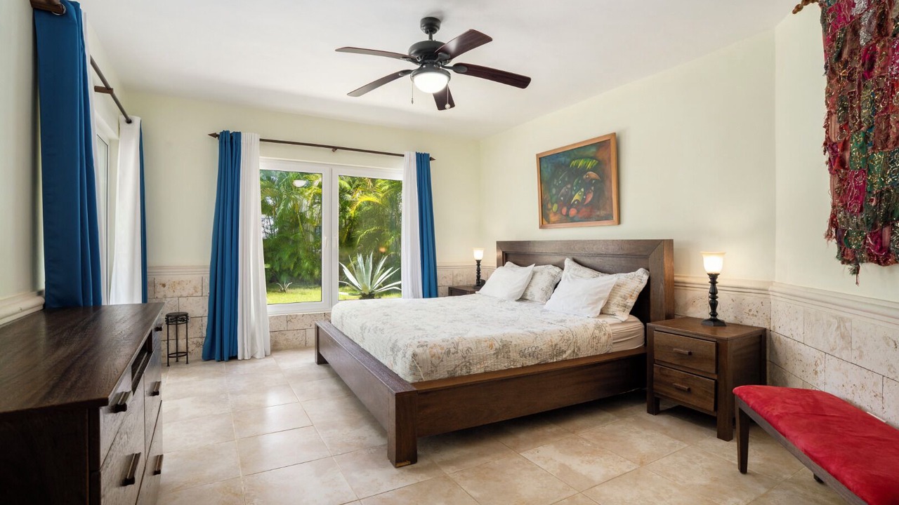 Photo of Bedroom in Playa Chiquita