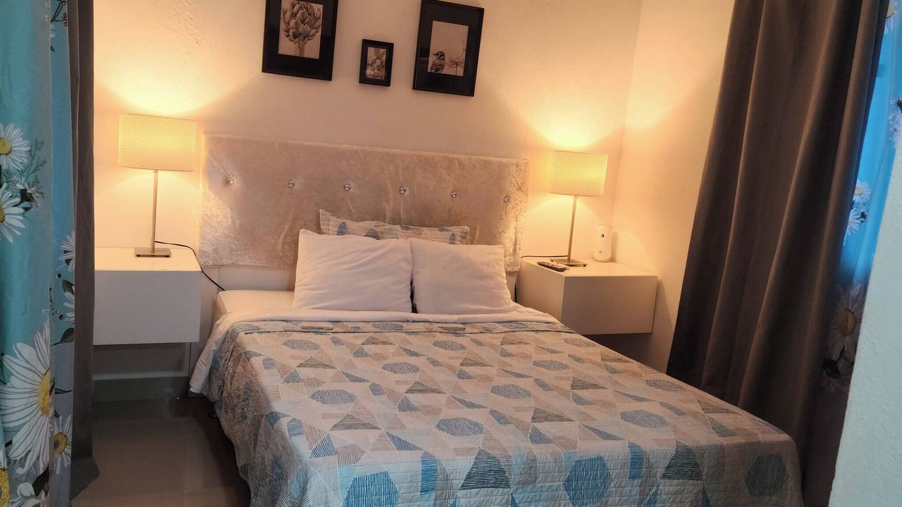 Photo of Bedroom in Veron