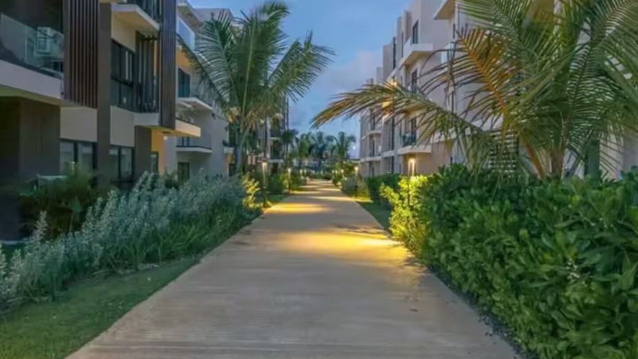 Photo of Outdoor in Veron