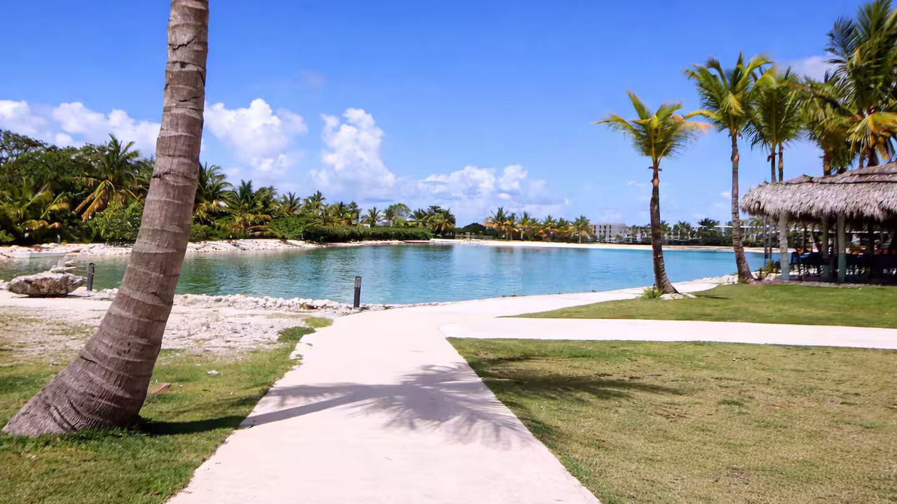 Photo of Outdoor in Veron