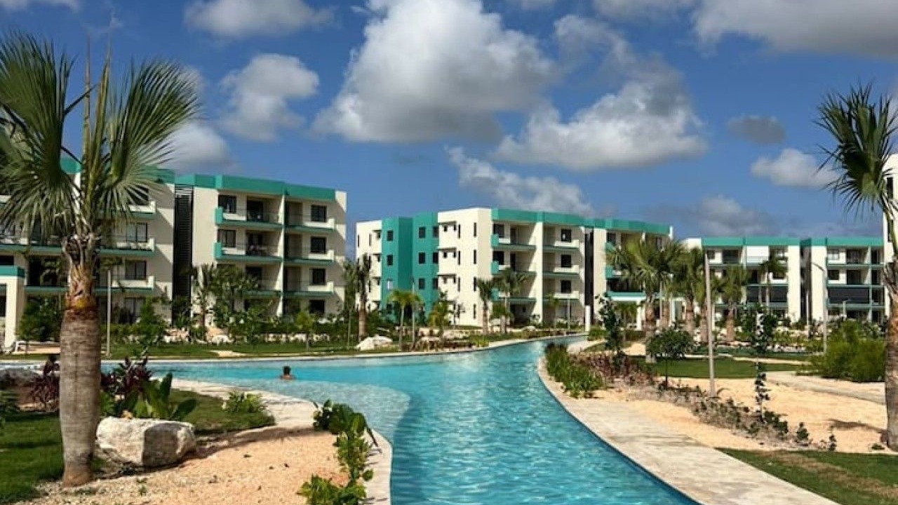 Photo of Outdoor in Veron