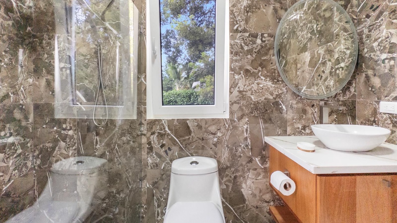 Photo of Bathroom in Urbanizacion Tavarez