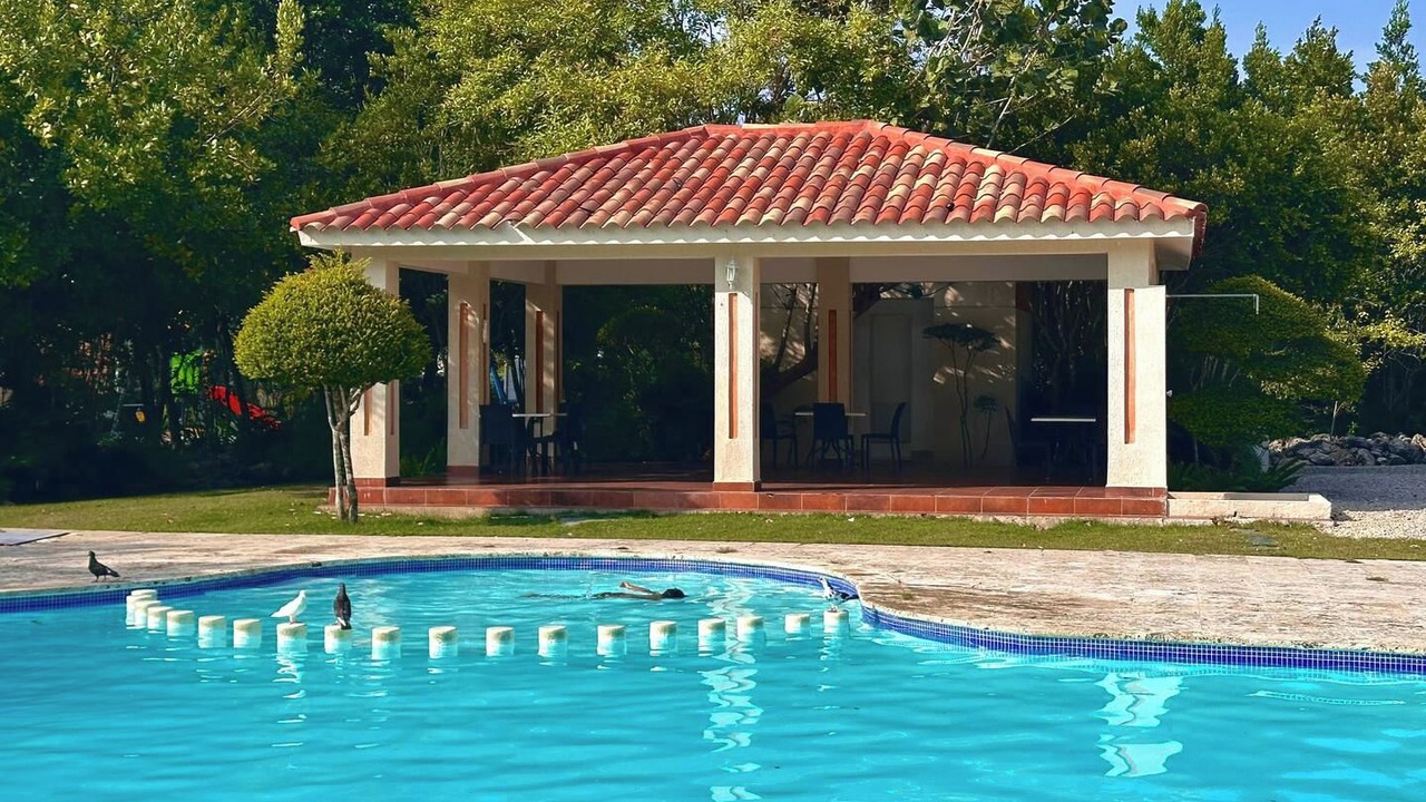 Photo of Outdoor in Veron