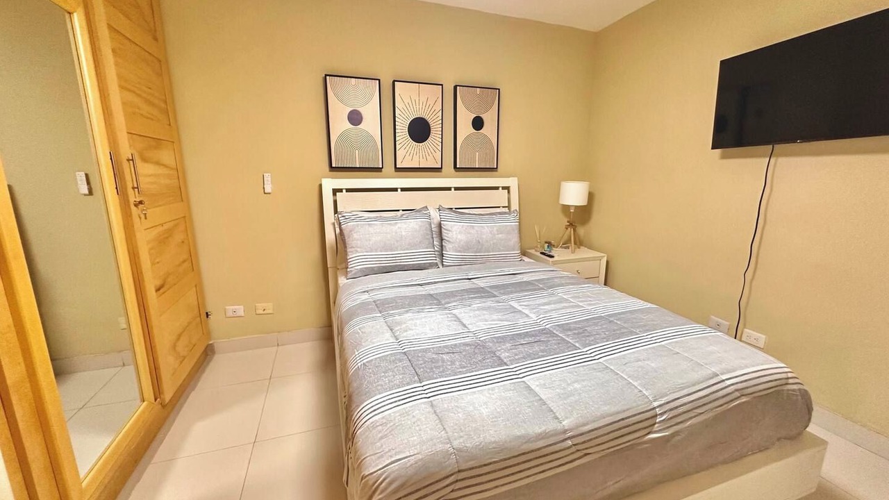 Photo of Bedroom in Veron