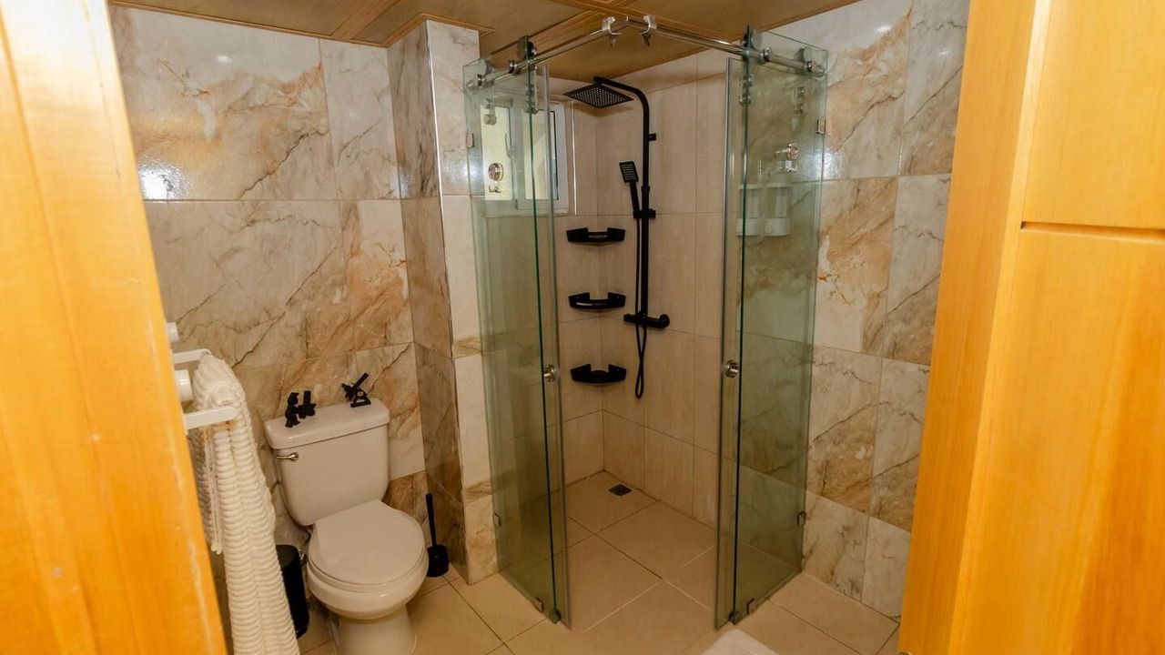 Photo of Bathroom in Veron
