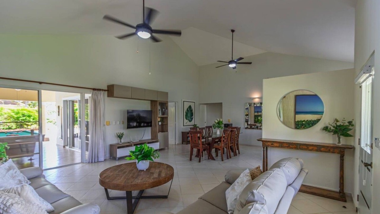 Photo of Livingroom in Urbanizacion Tavarez