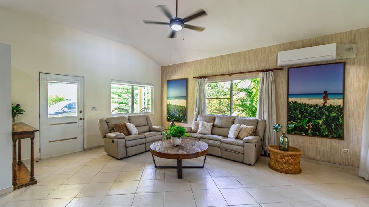 Photo of Livingroom in Urbanizacion Tavarez