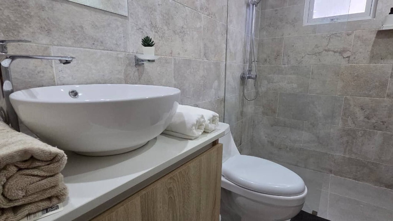 Photo of Bathroom in Veron