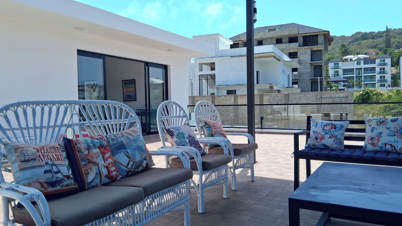 Photo of Patio Balcony in Luperon