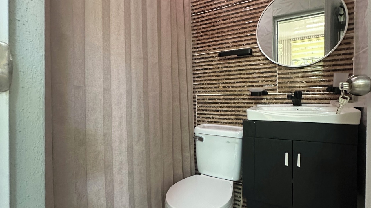 Photo of Bathroom in Bani