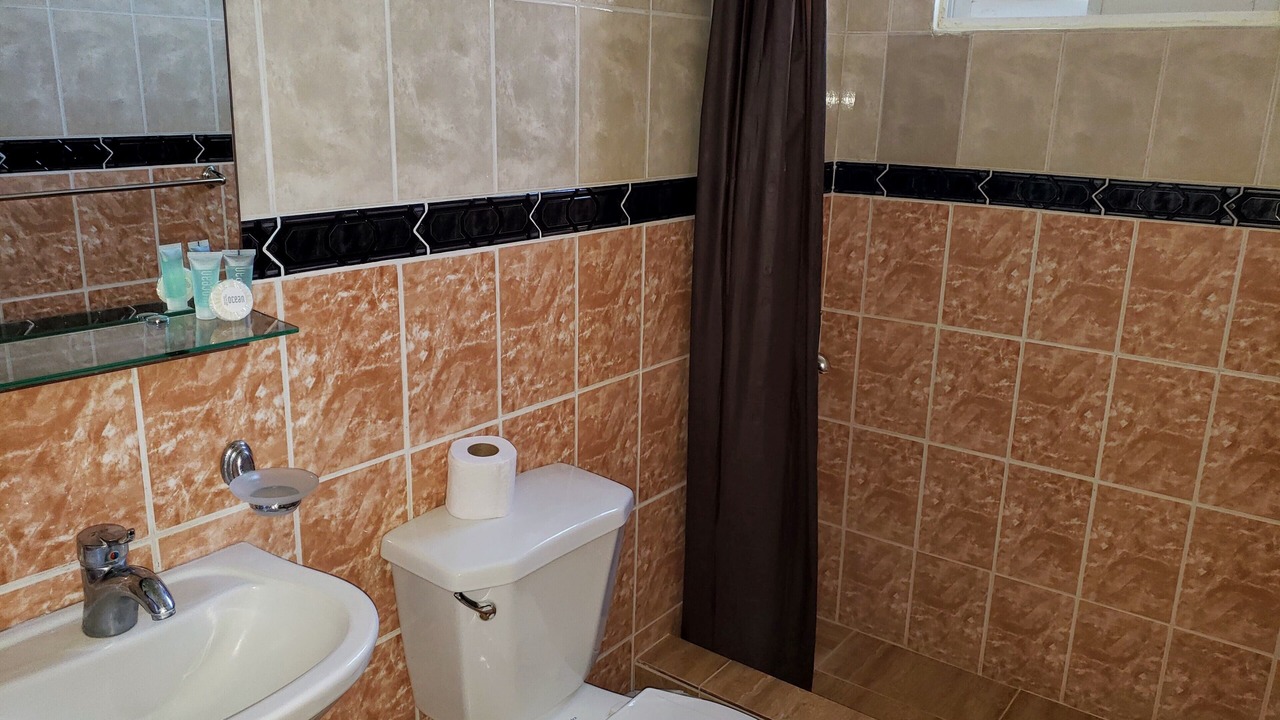Photo of Bathroom in Costambar
