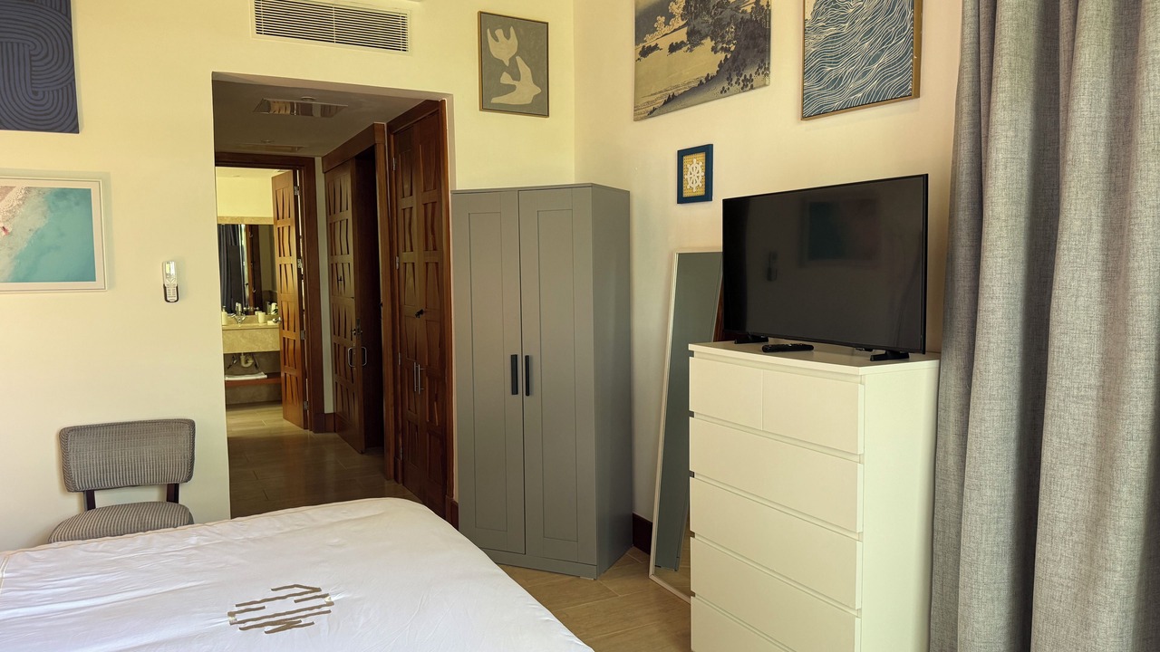 Photo of Bedroom in Los Altos