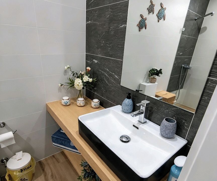 Photo of Bathroom in Los Melones