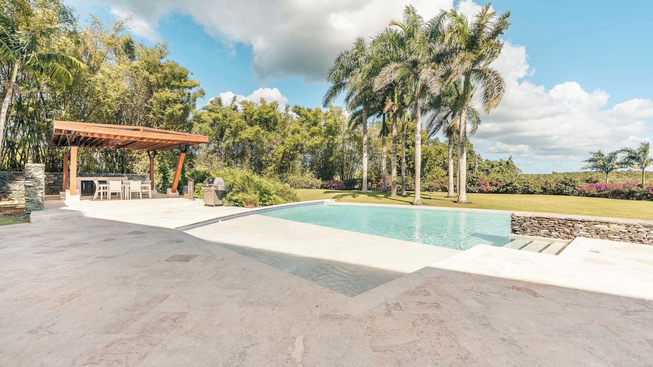 Photo of Outdoor in Los Altos