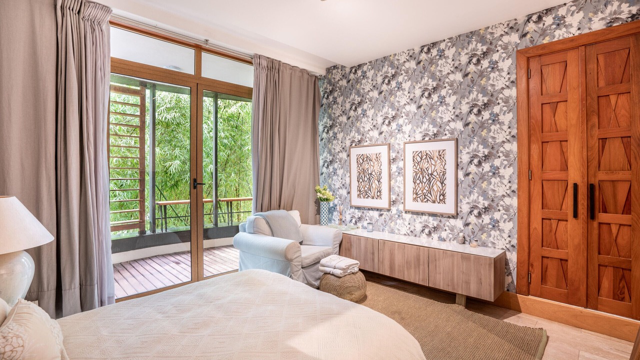 Photo of Bedroom in Los Altos