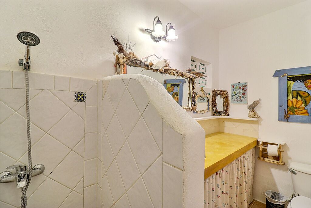 Photo of Bathroom in La Iglesia