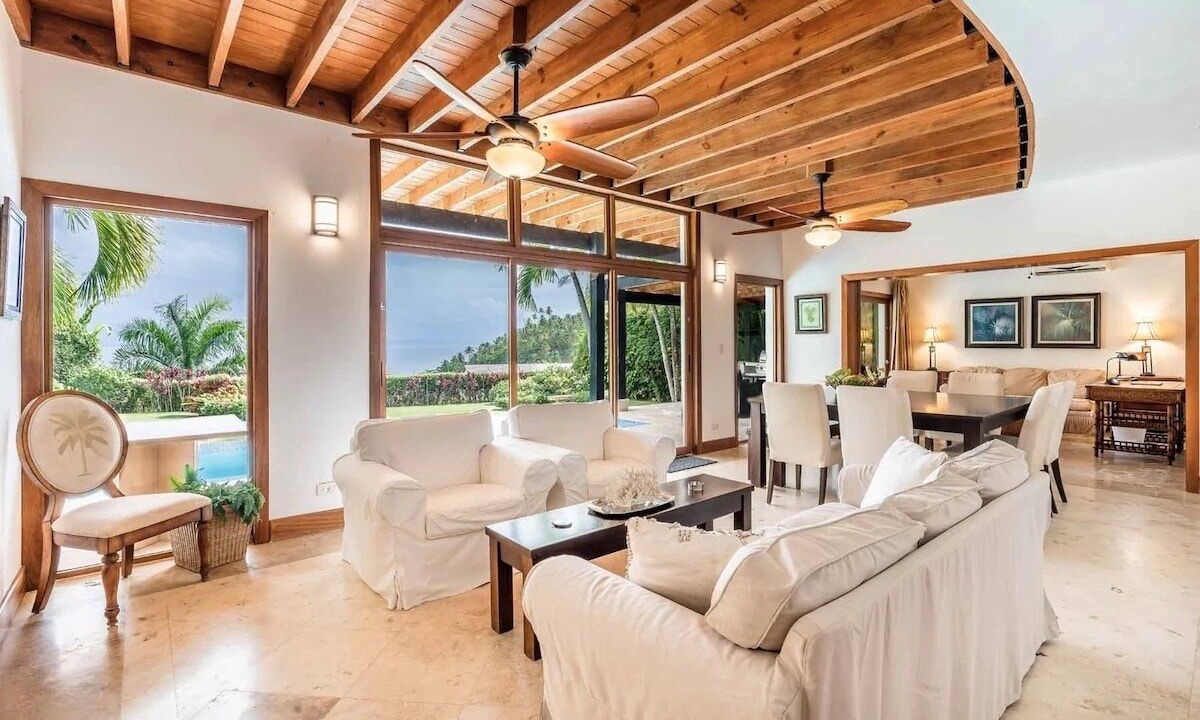 Photo of Livingroom in Puerto Bahia