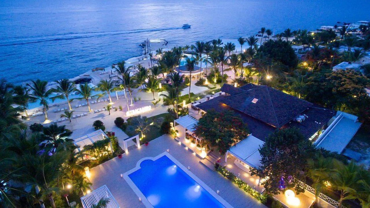 Photo of Others in Dominicus