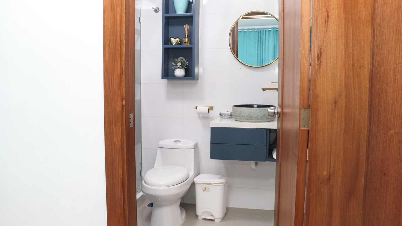 Photo of Bathroom in Llanos de Gurabo I