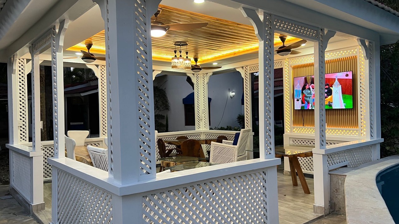 Photo of Outdoor in ProCab