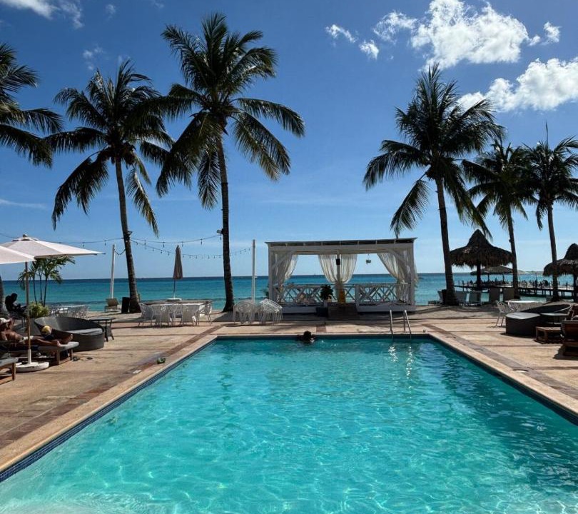 Photo of Others in Dominicus