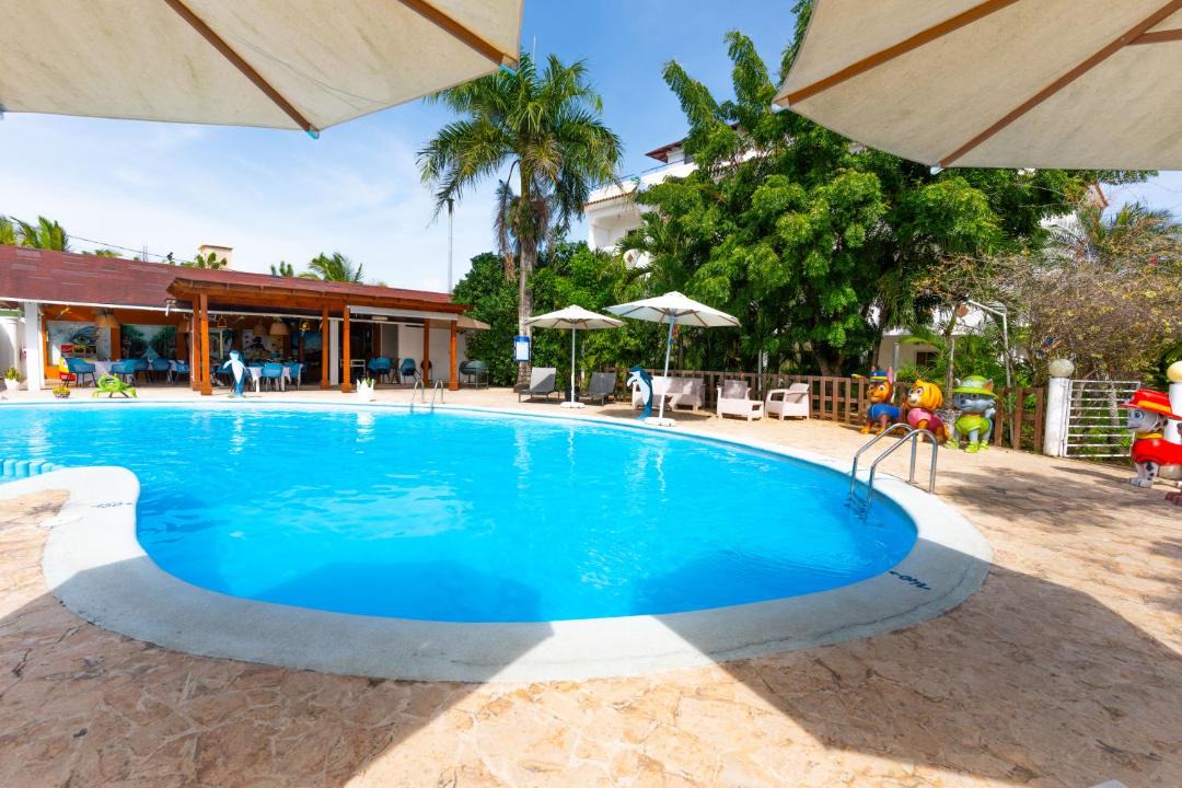 Photo of Others in Dominicus