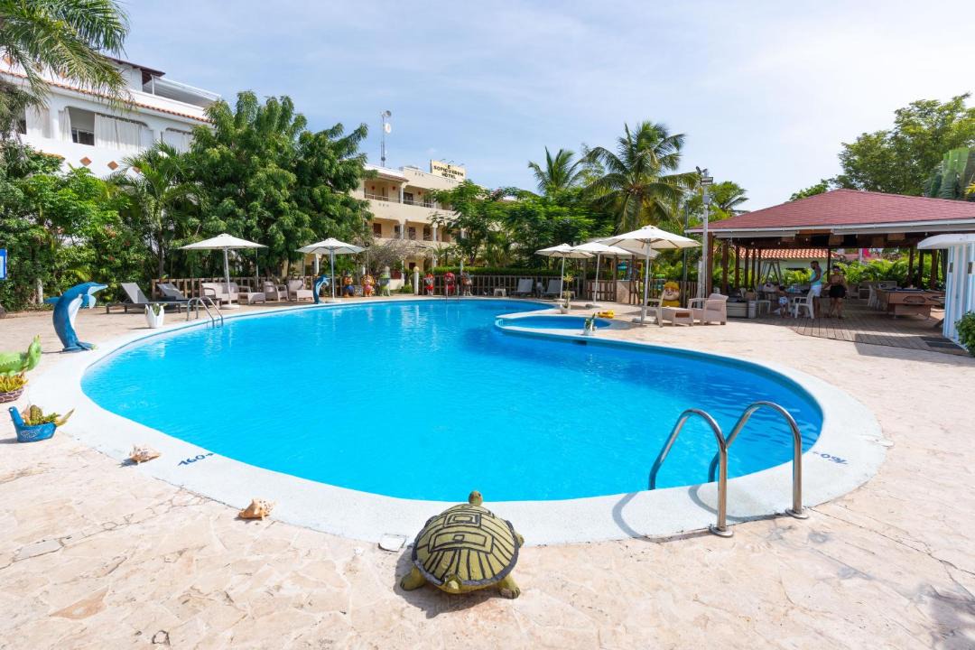 Photo of Others in Dominicus