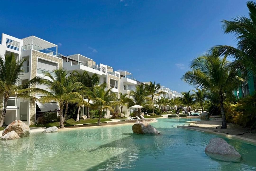 Photo of Others in Dominicus