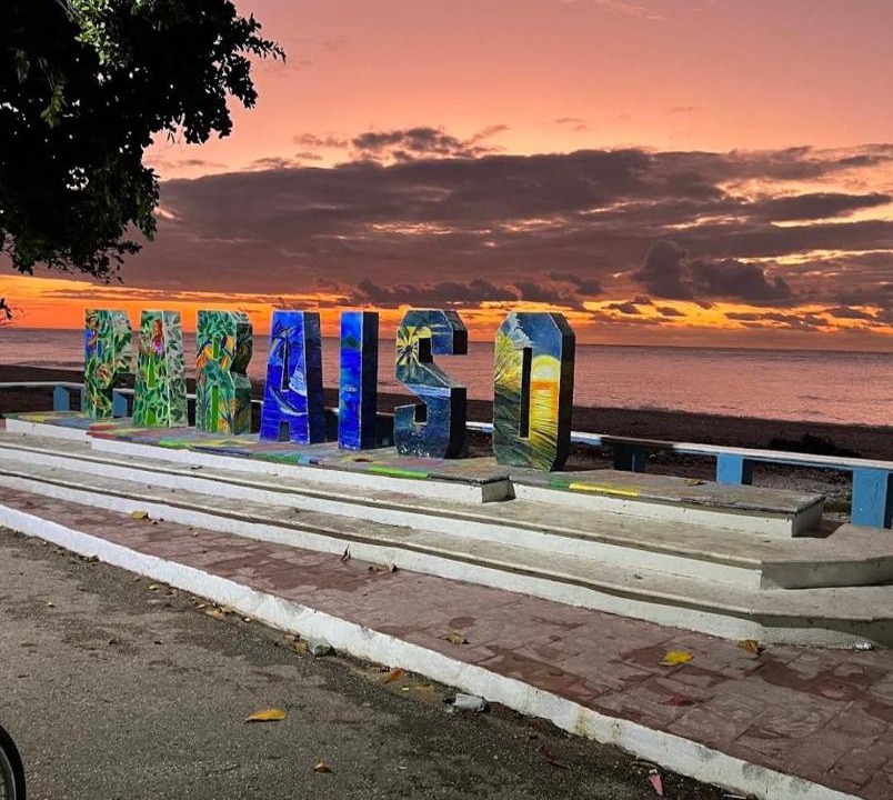 Photo of Others in Paraiso