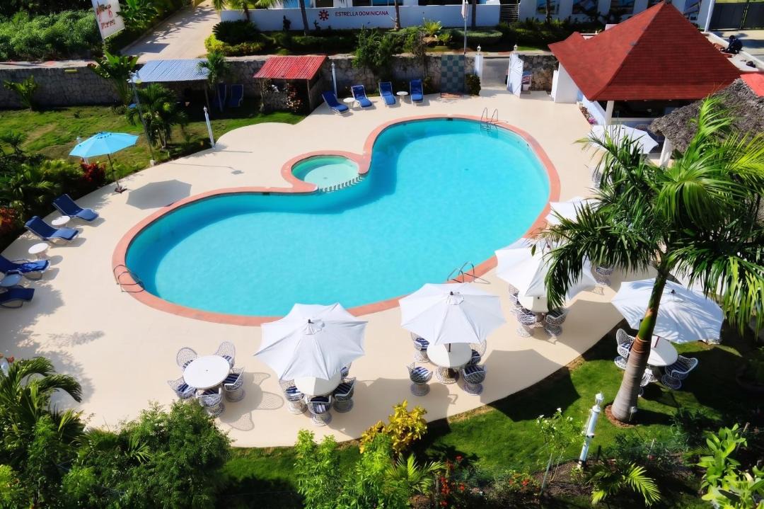 Photo of Others in Dominicus